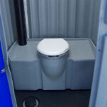Neues chemisches WC mit Anschlussventil und Handwaschbecken – Bild 6